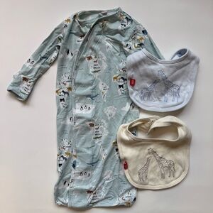 Magnetic Me gown with bibs